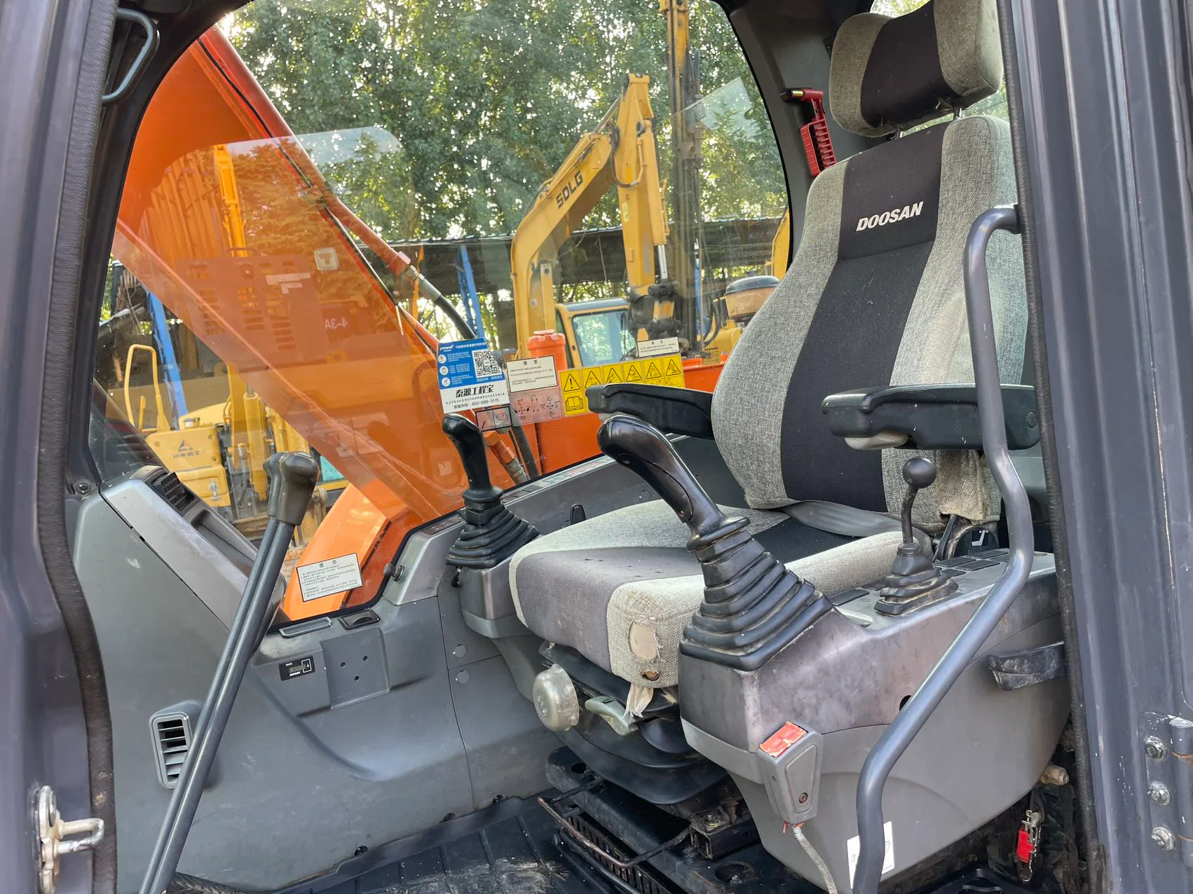 2020 used Doosan 75-9C Plus excavator - view 12