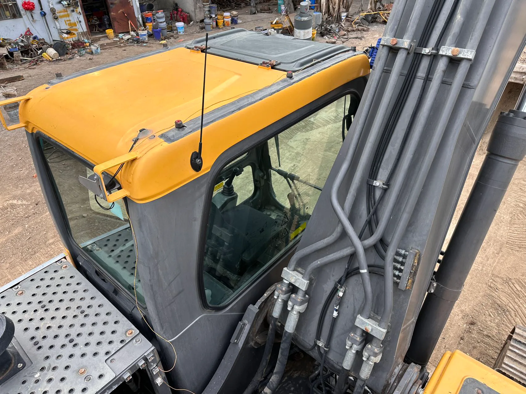 2020 used Volvo EC210D excavator - view 11