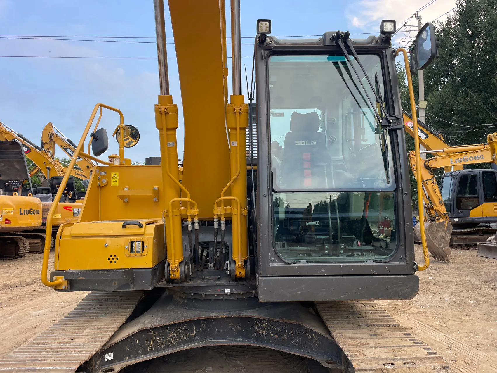 2020 used SDLG E6135H excavator - view 5