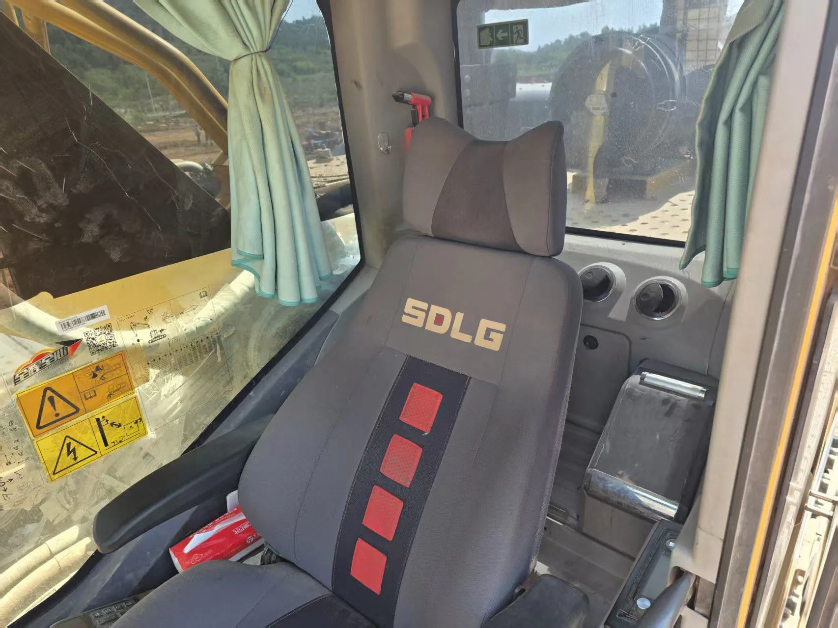 2021 used SDLG E6600FB excavator - view 16