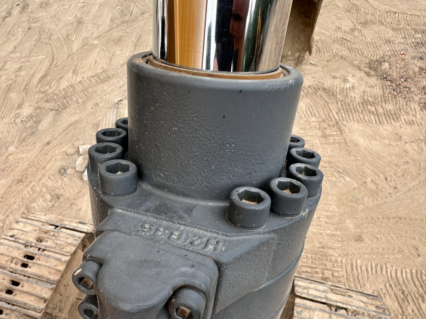 2021 used LiuGong 922E excavator - view 14