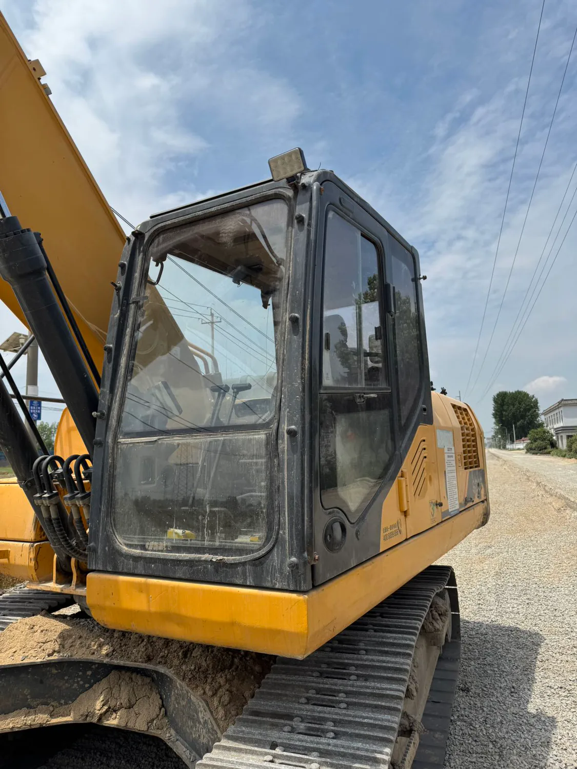 2021 used LiuGong 920 excavator - view 3