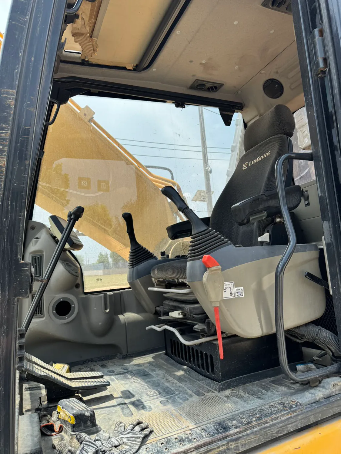 2021 used LiuGong 920 excavator - view 13