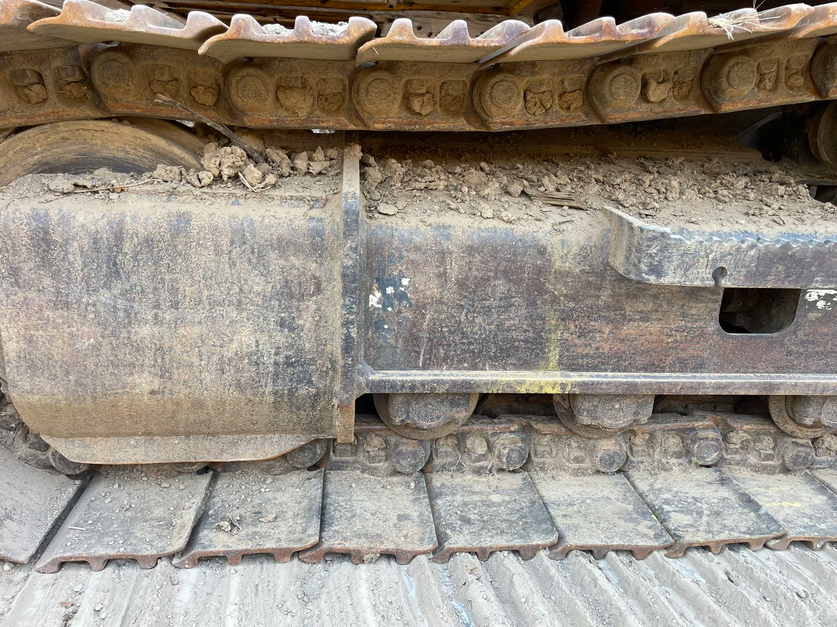 2022 used LiuGong 920F excavator - view 6