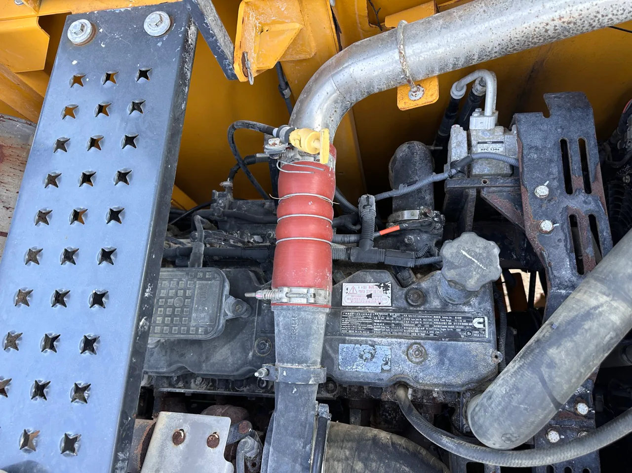 2022 used LiuGong 920F excavator - view 8