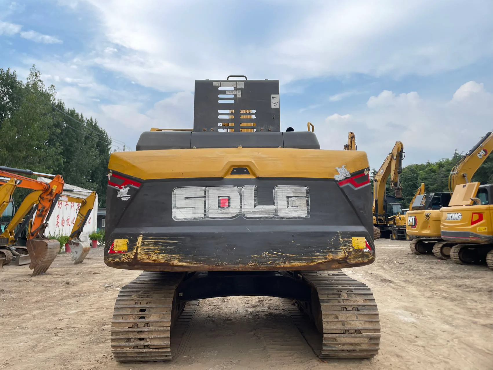 2022 used SDLG 210 excavator - view 5