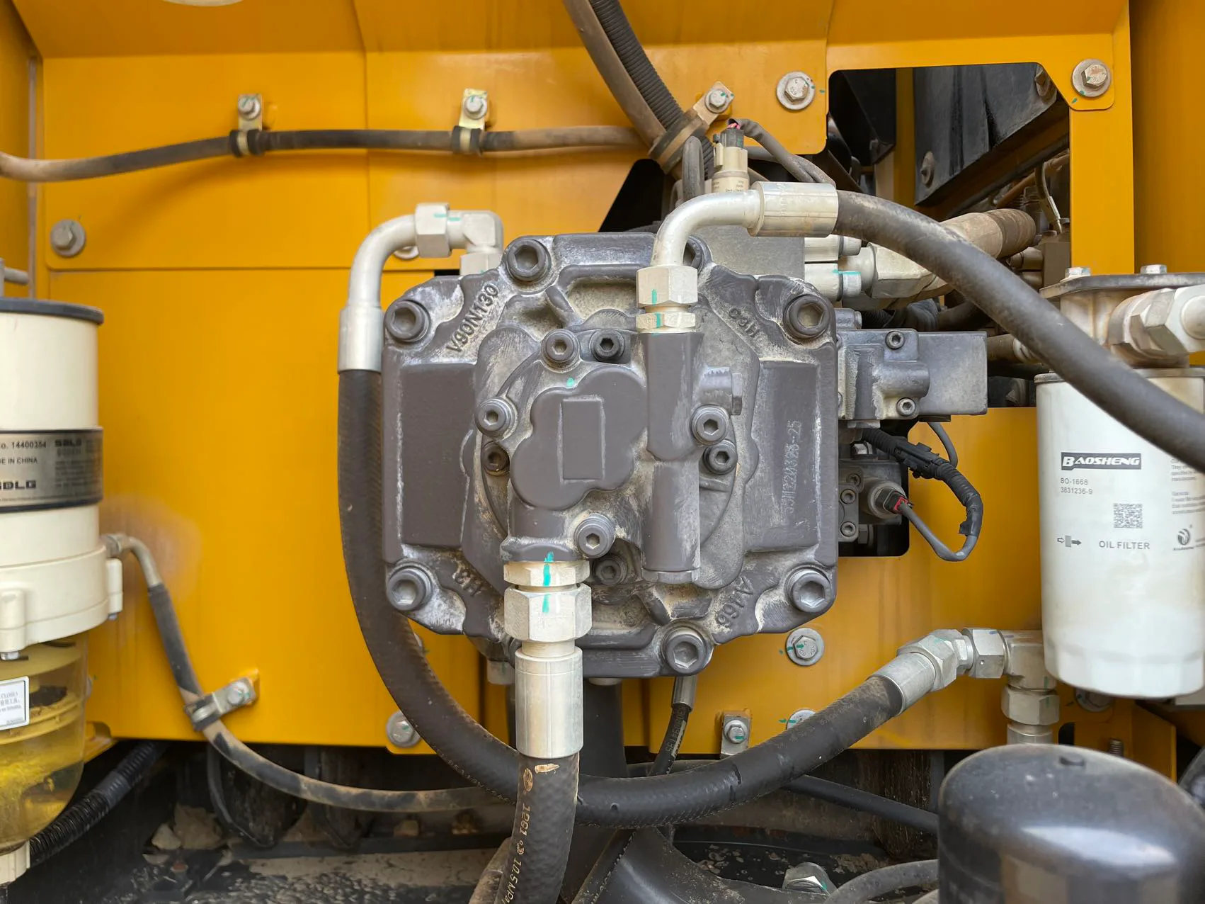 2022 used SDLG 210 excavator - view 9