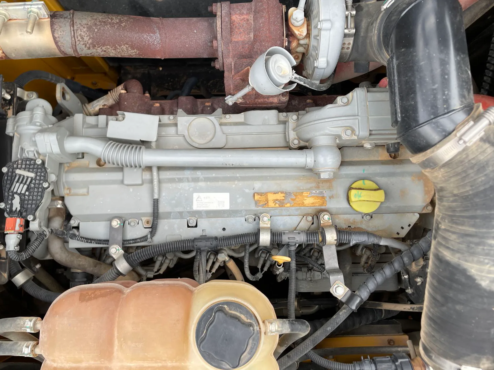 2022 used SDLG 210 excavator - view 11