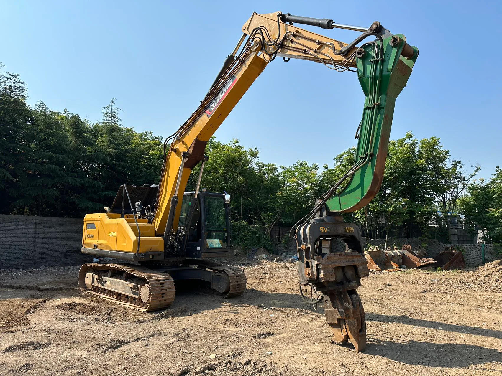 2023 used XCMG 200GH excavator - view 1