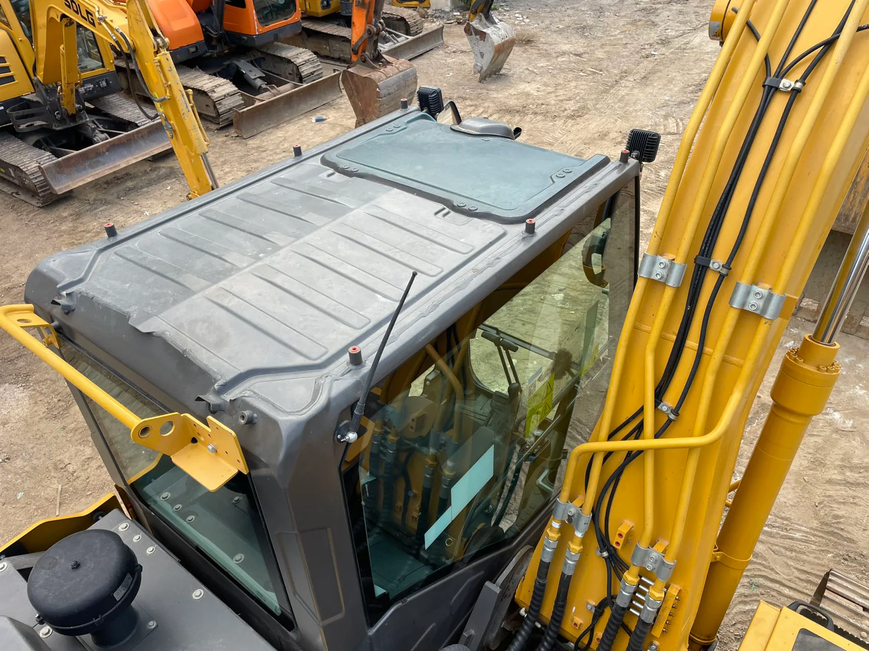 2024 used SDLG 135H excavator - view 13
