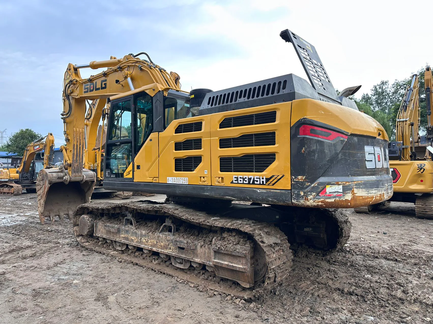 2024 used SDLG E6375H excavator - view 3