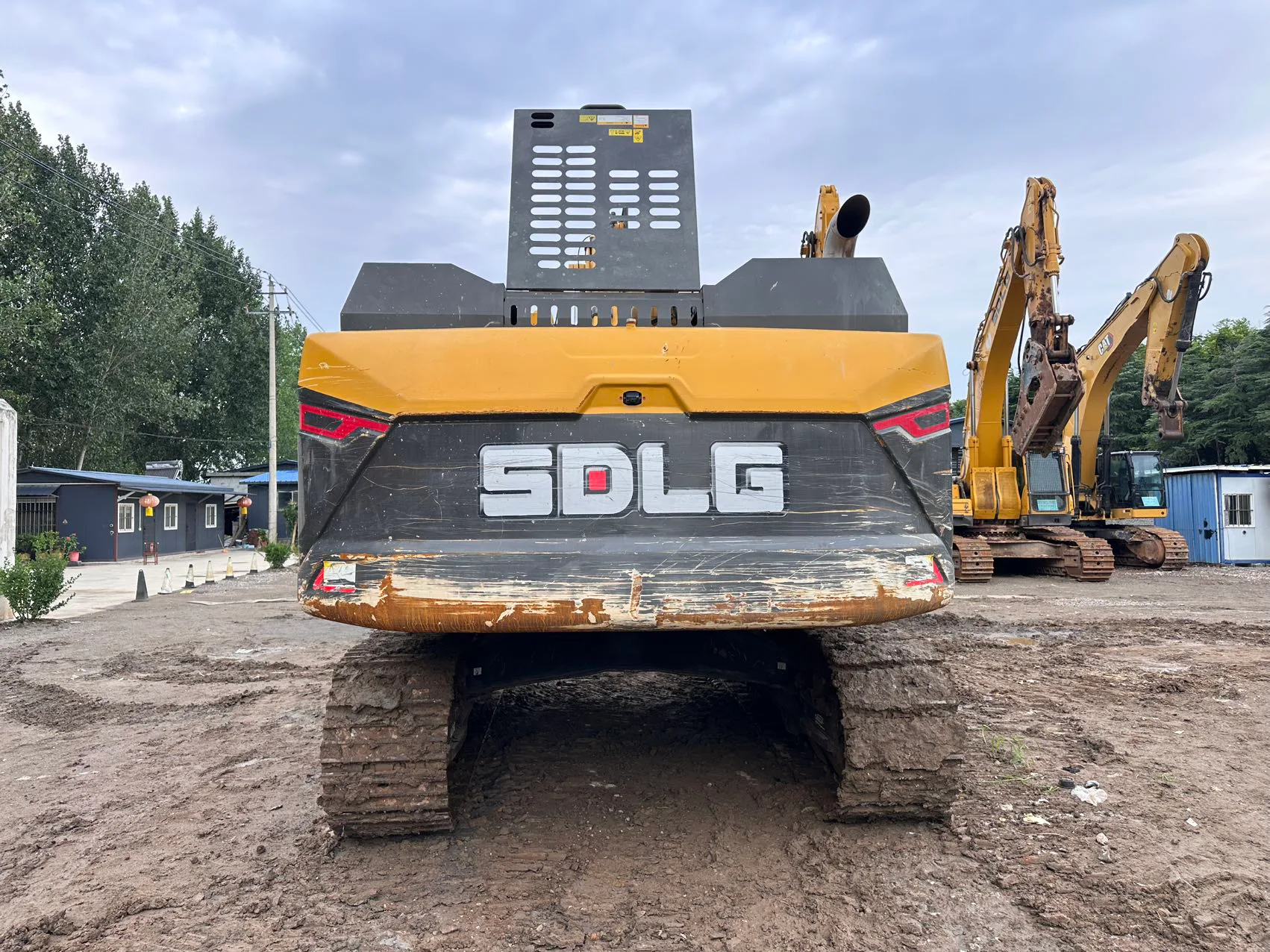2024 used SDLG E6375H excavator - view 4