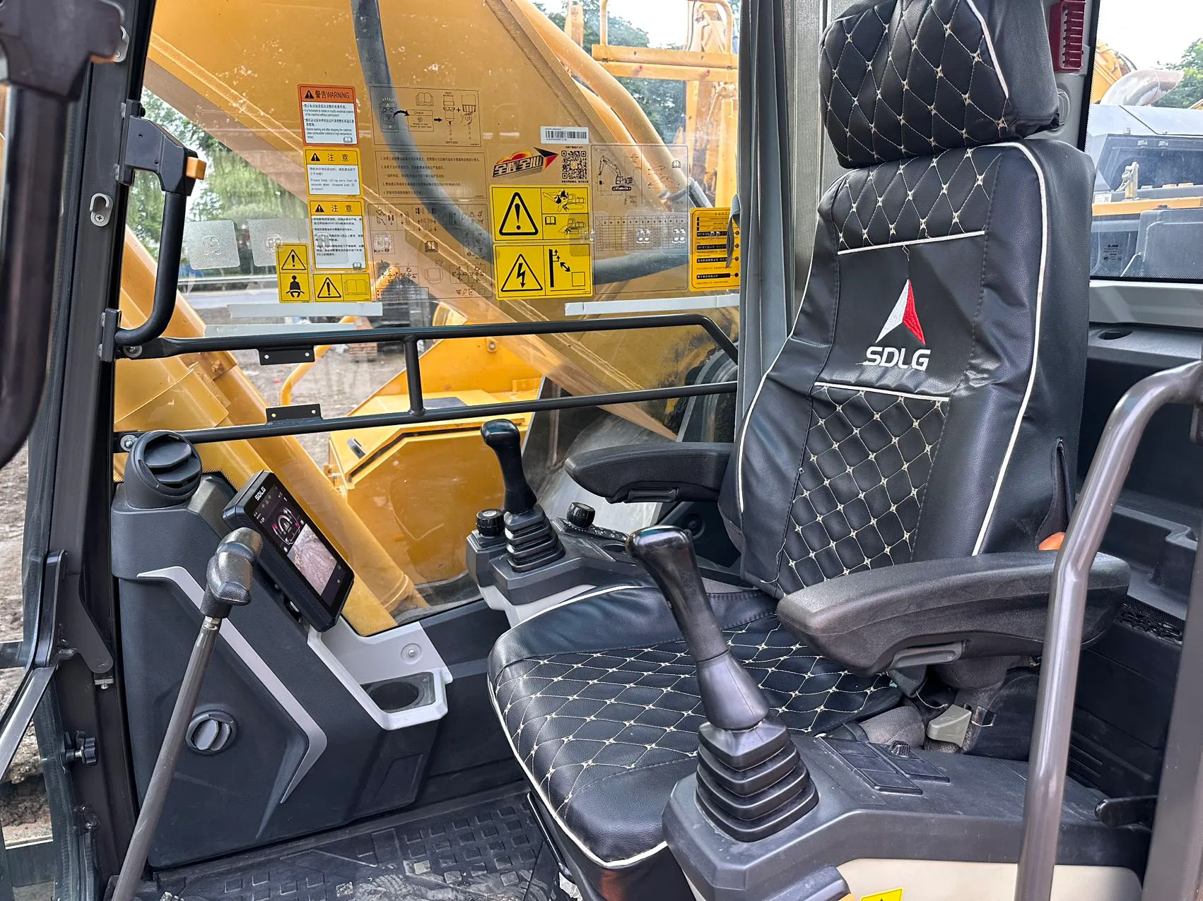2024 used SDLG E6375H excavator - view 17
