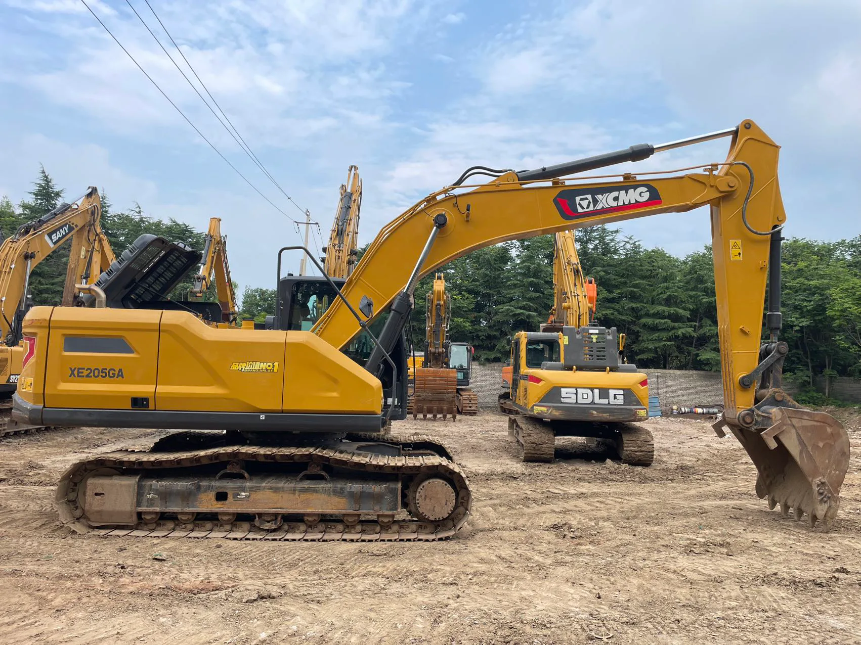2024 used XCMG XE205GA excavator - view 1