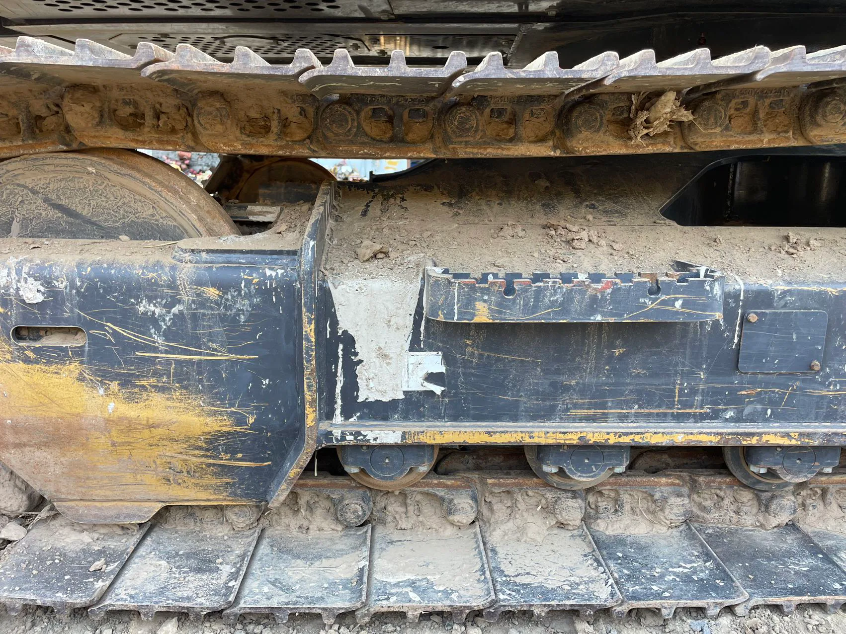 2025 used XCMG 135 excavator - view 7