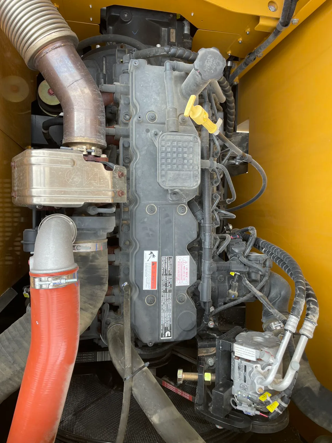2025 used SANY SY245H excavator - view 9
