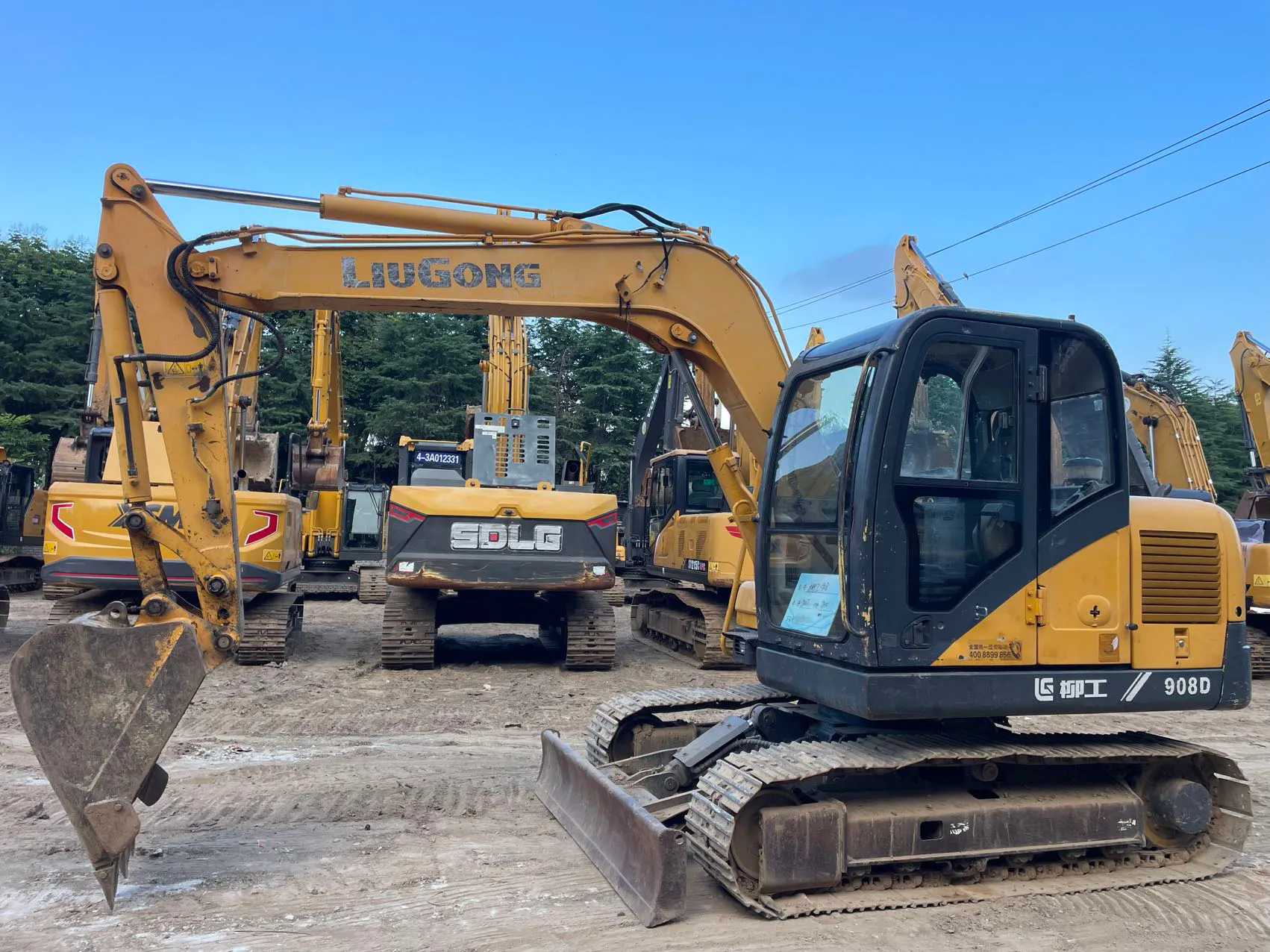 2017 used LiuGong 80 excavator - view 2