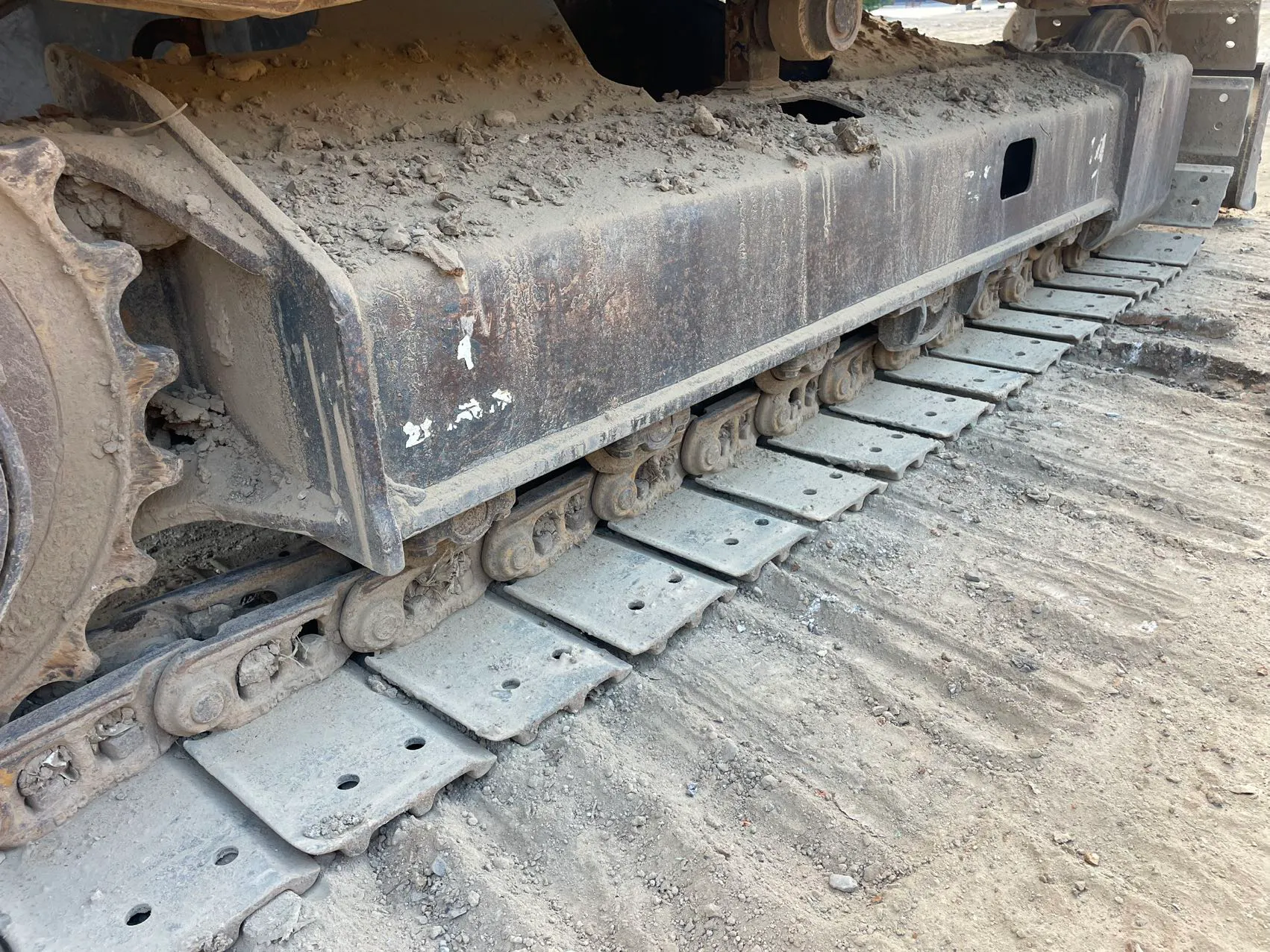2017 used LiuGong 80 excavator - view 9