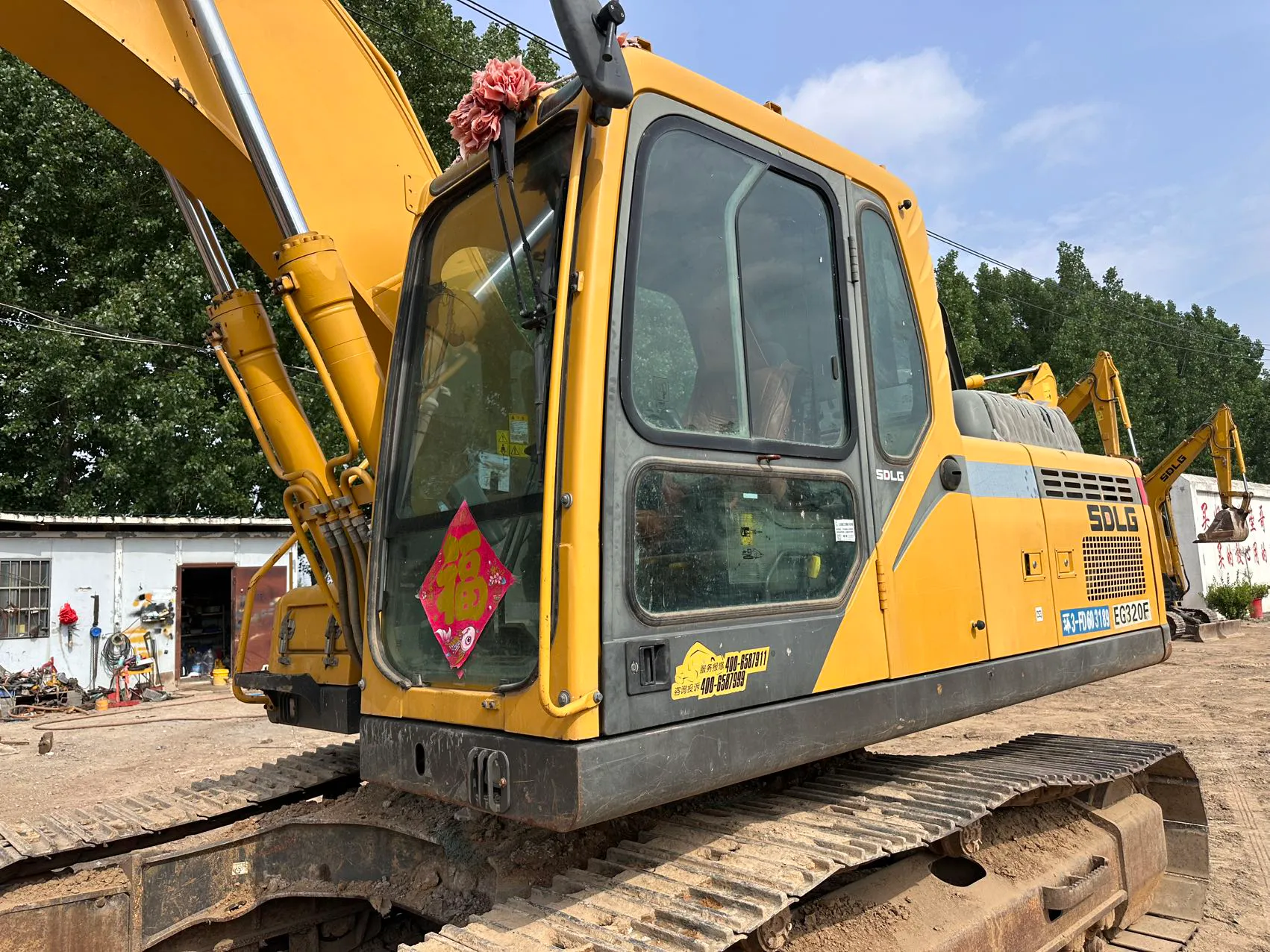 2019 used SDLG 225 excavator - view 5