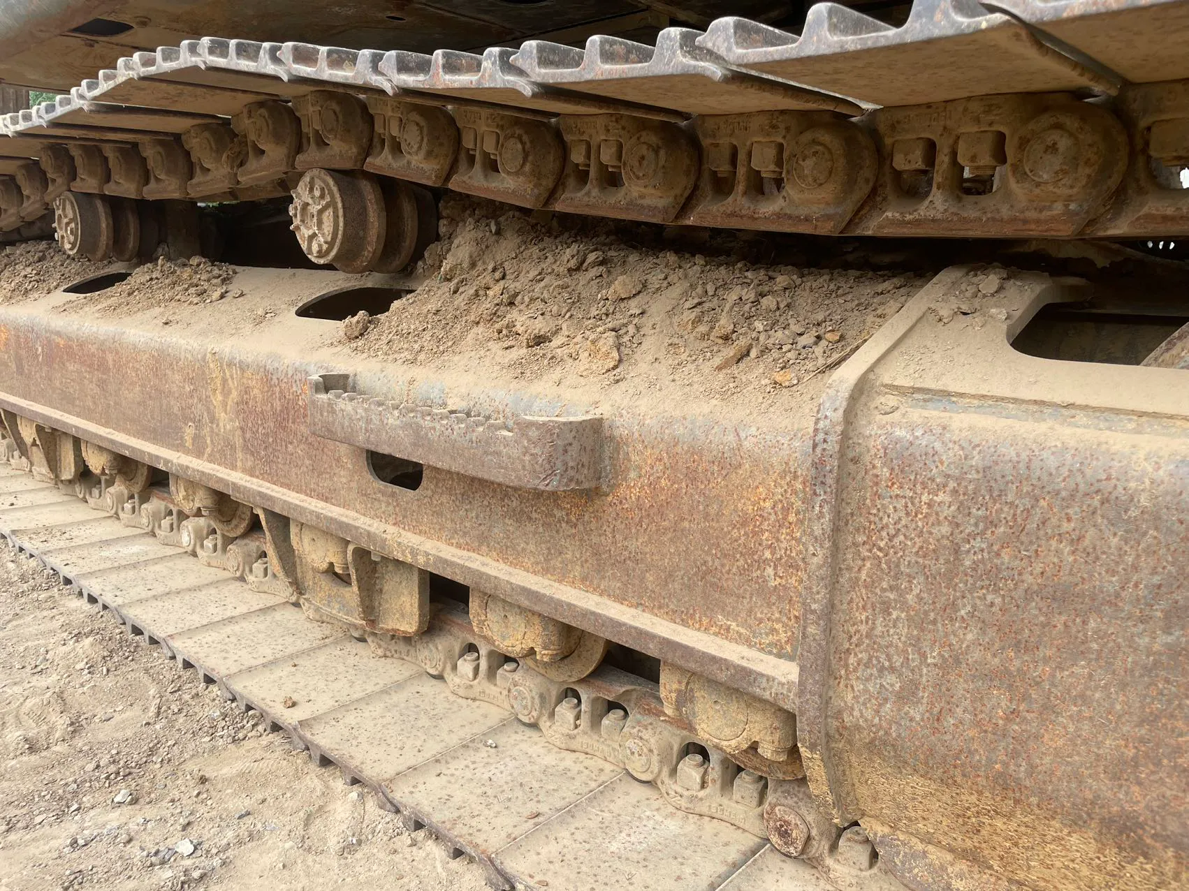 2019 used SDLG 225 excavator - view 9