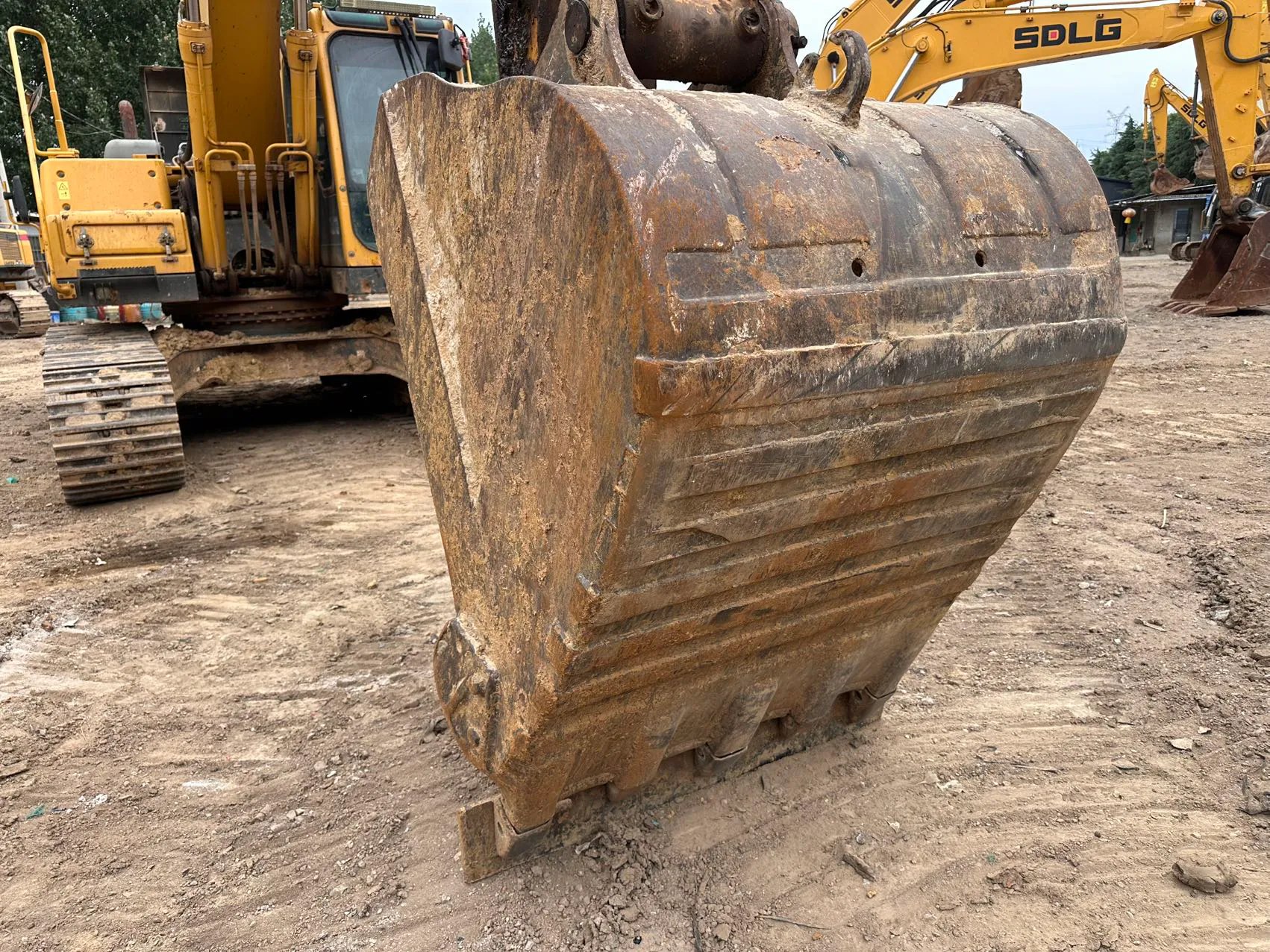 2019 used SDLG 210 excavator - view 13
