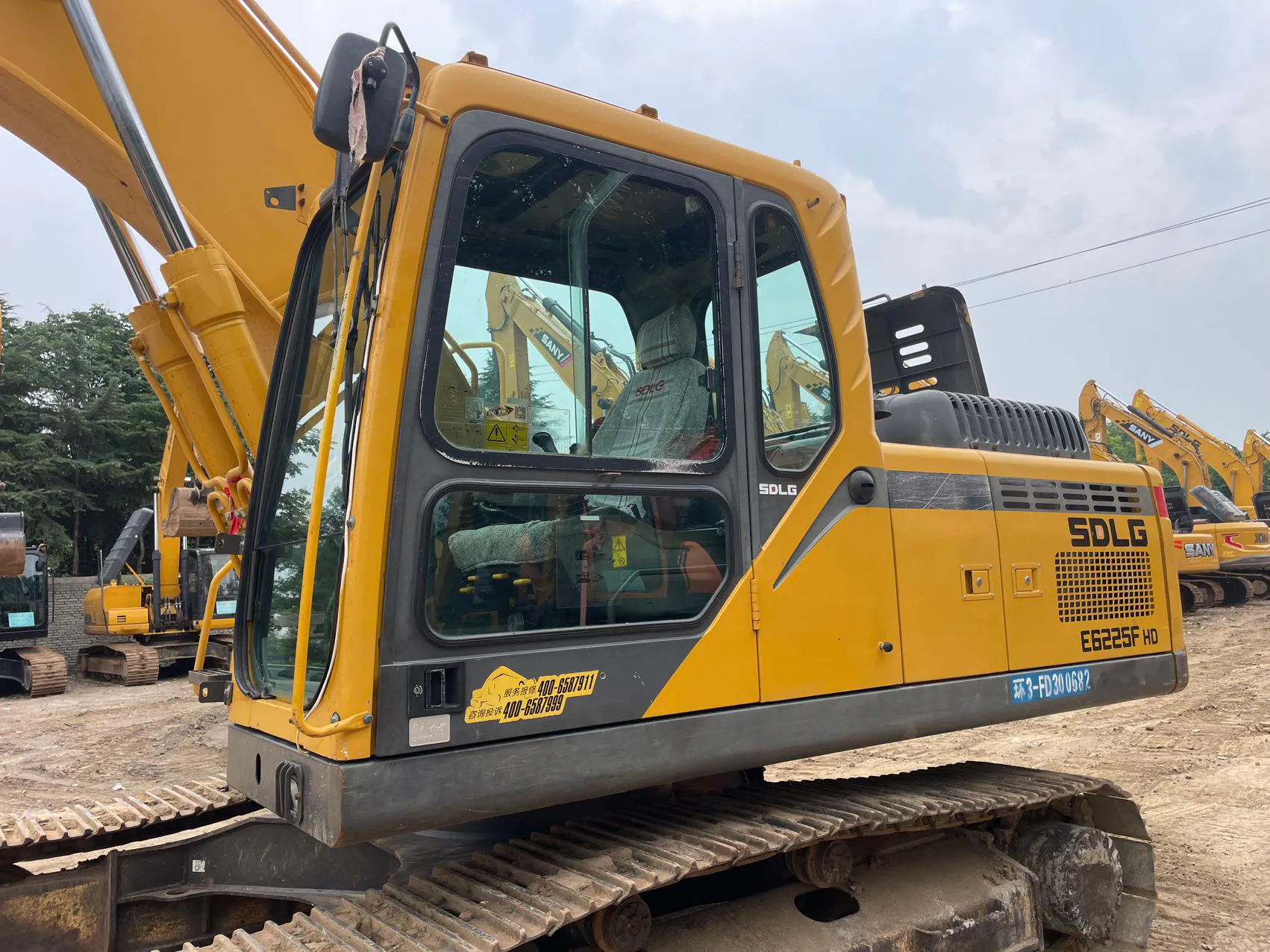 2019 used SDLG 210 excavator - view 3