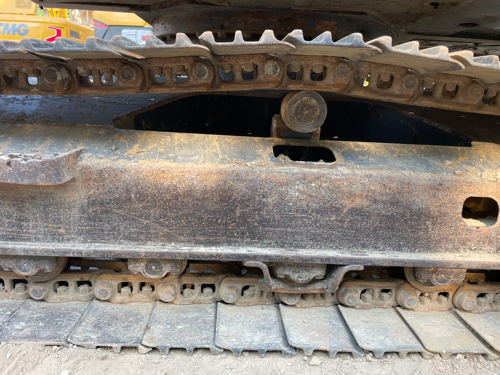 2020 used XCMG 135 excavator - view 5