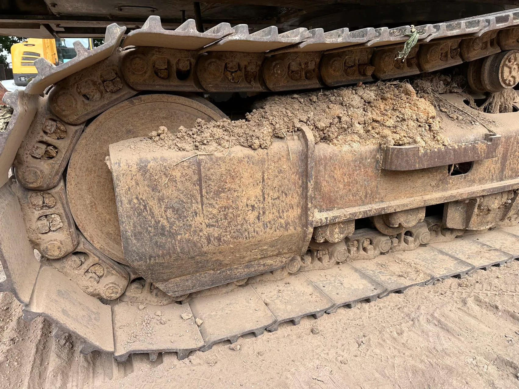 2021 used SDLG 225 excavator - view 8