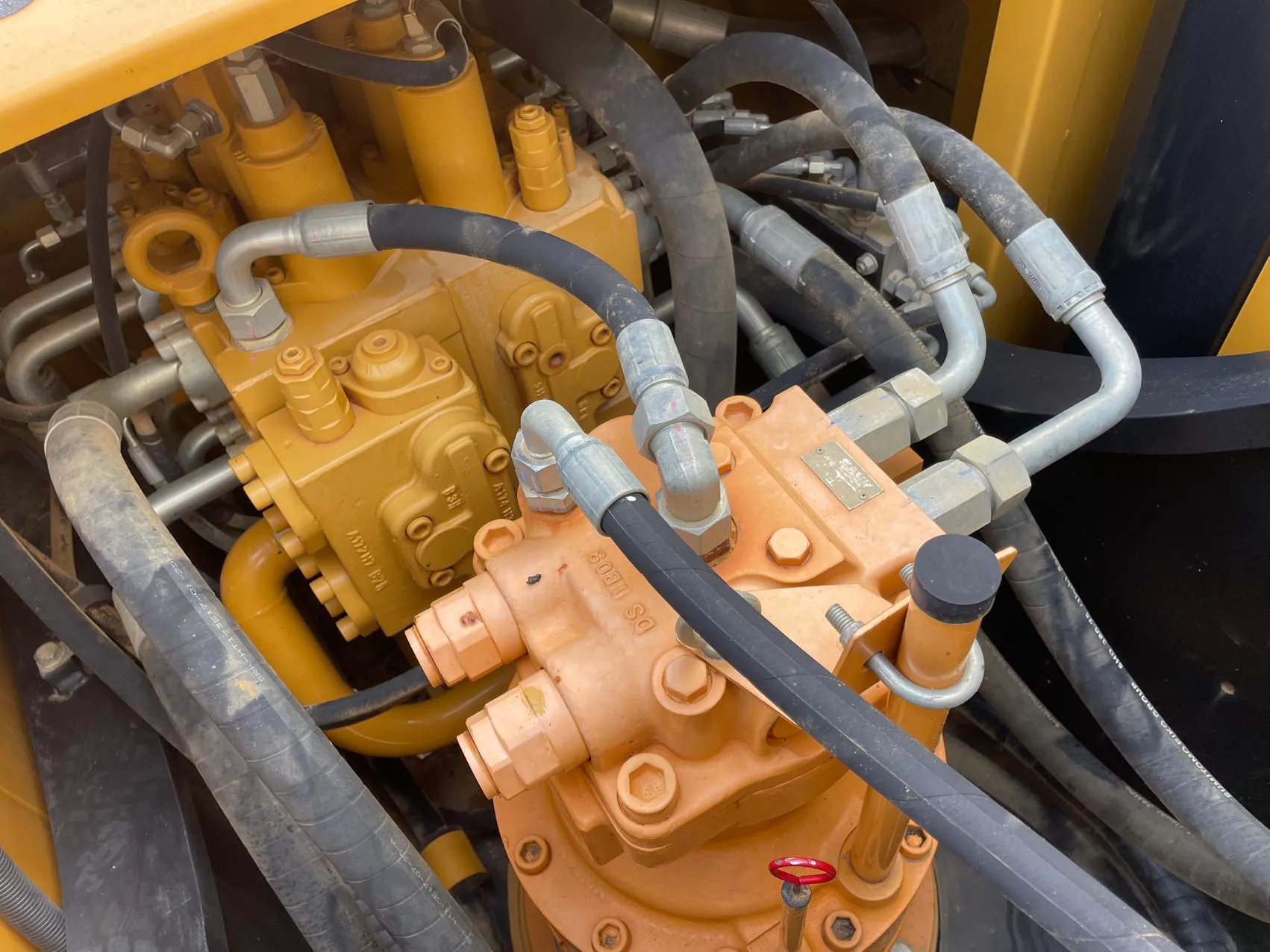 2021 used SANY 205 excavator - view 10