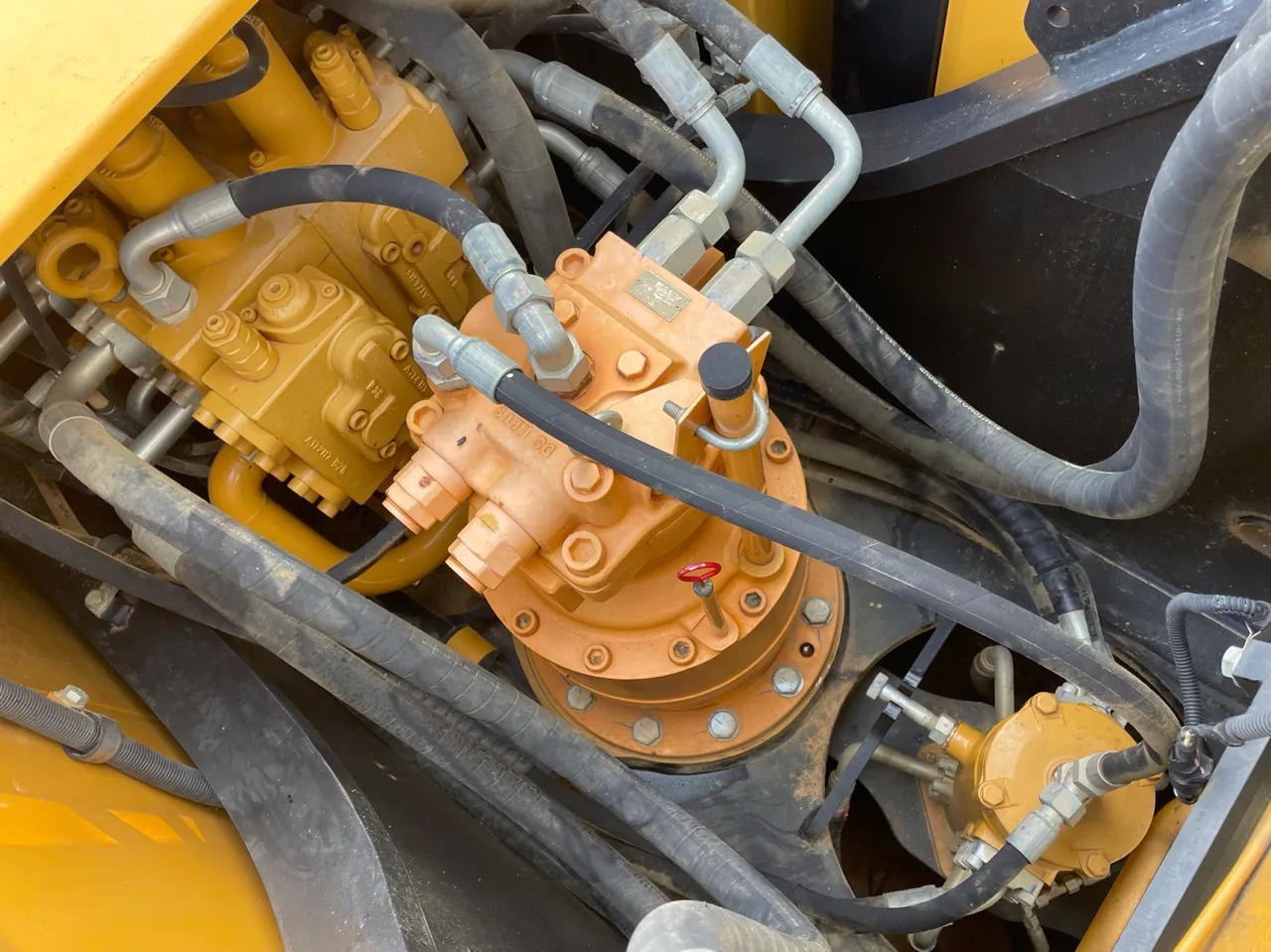 2021 used SANY 205 excavator - view 11