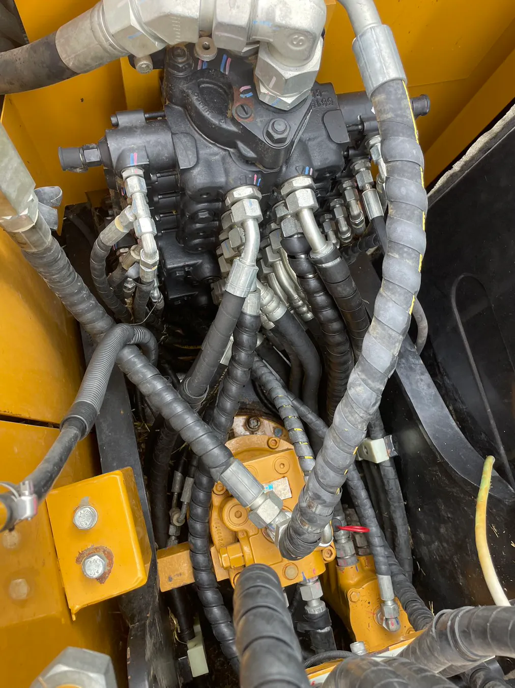 2021 used SANY 75 excavator - view 9