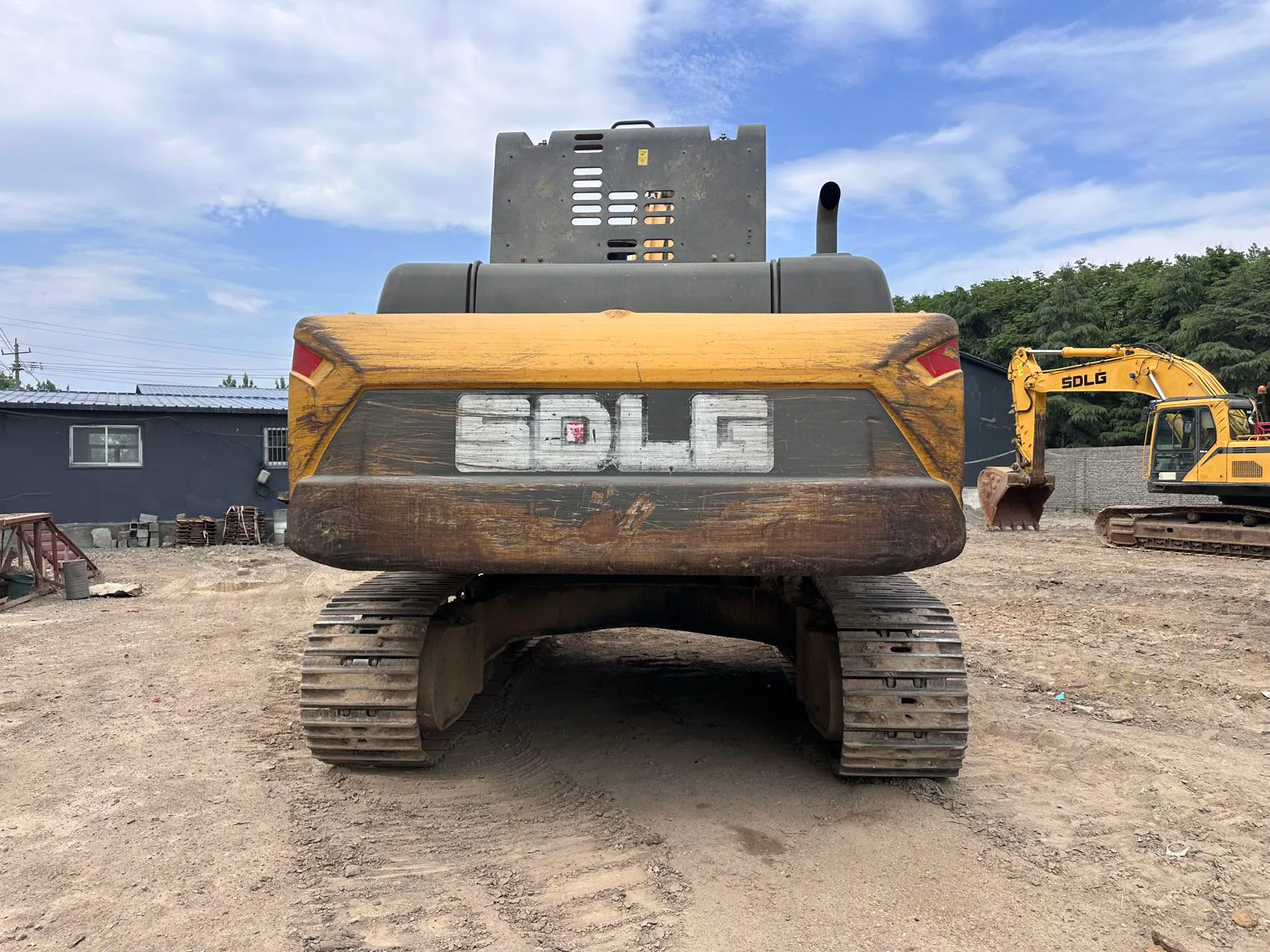 2021 used SDLG 360 Plus excavator - view 4