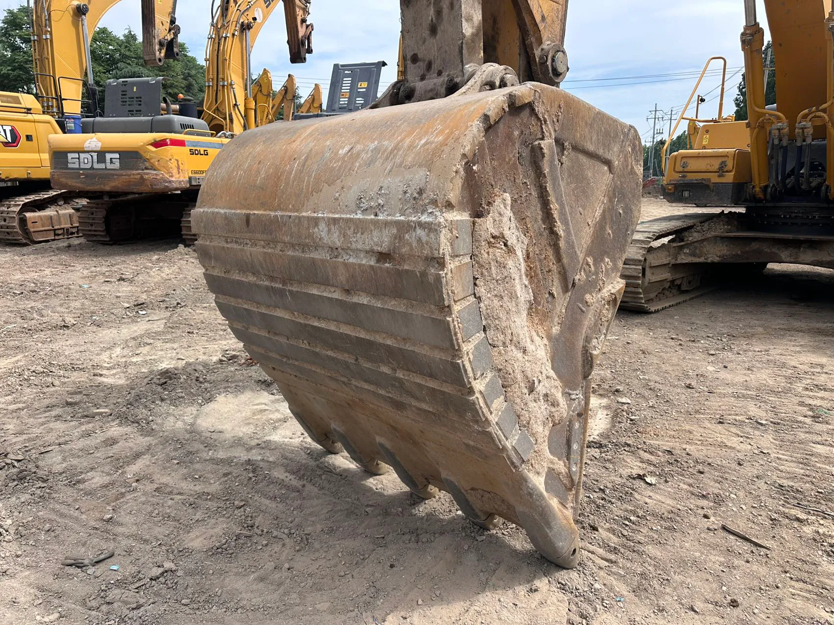 2021 used SDLG 360 Plus excavator - view 12