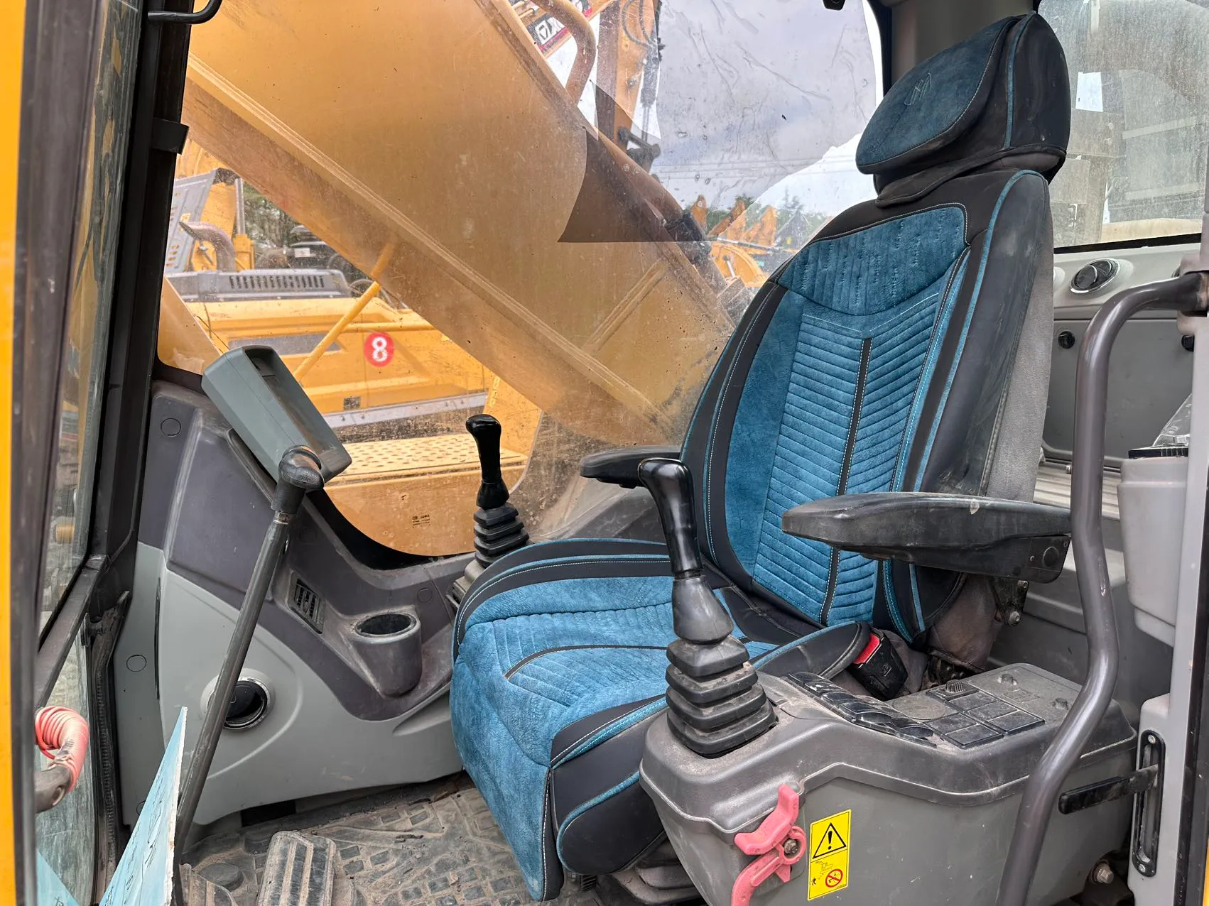 2021 used SDLG 360 Plus excavator - view 13