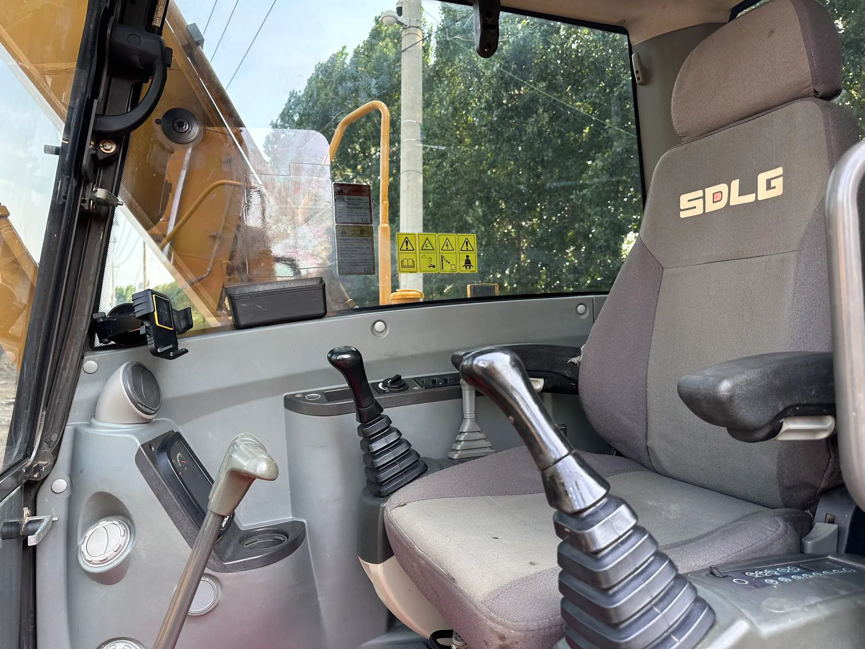 2022 used SDLG 75 excavator - view 14