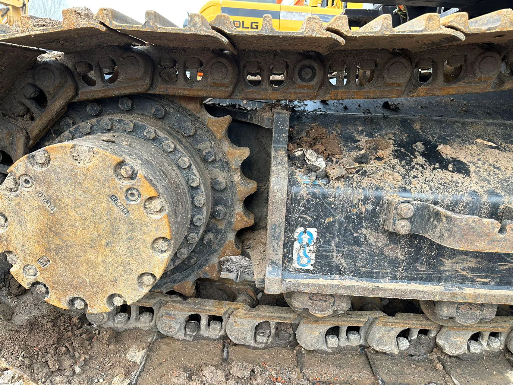 2022 used Hitachi ZX210 excavator - view 7