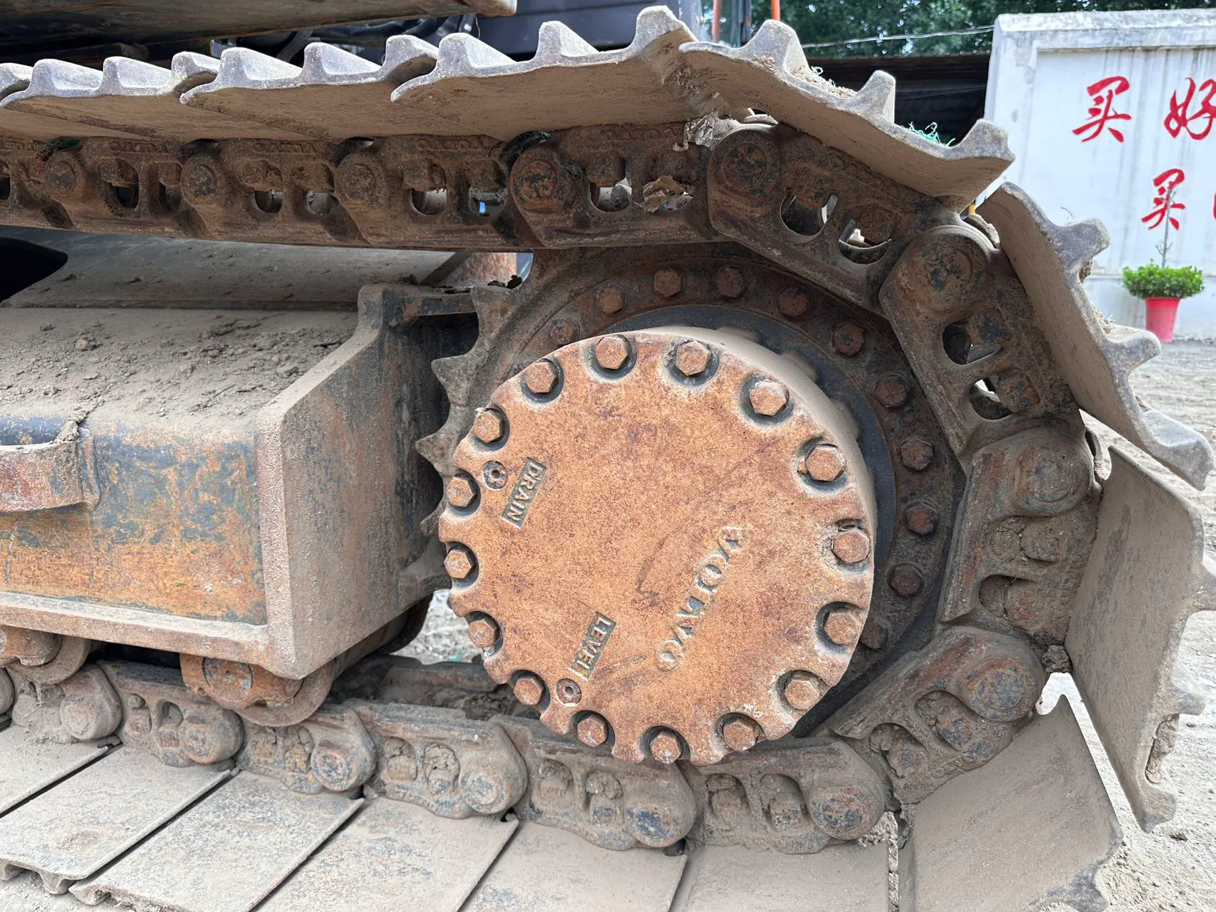 2022 used Volvo EC240 excavator - view 8