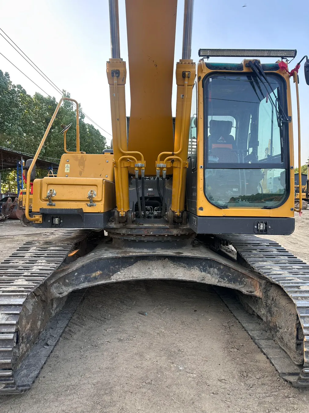 2022 used SDLG 255 excavator - view 3