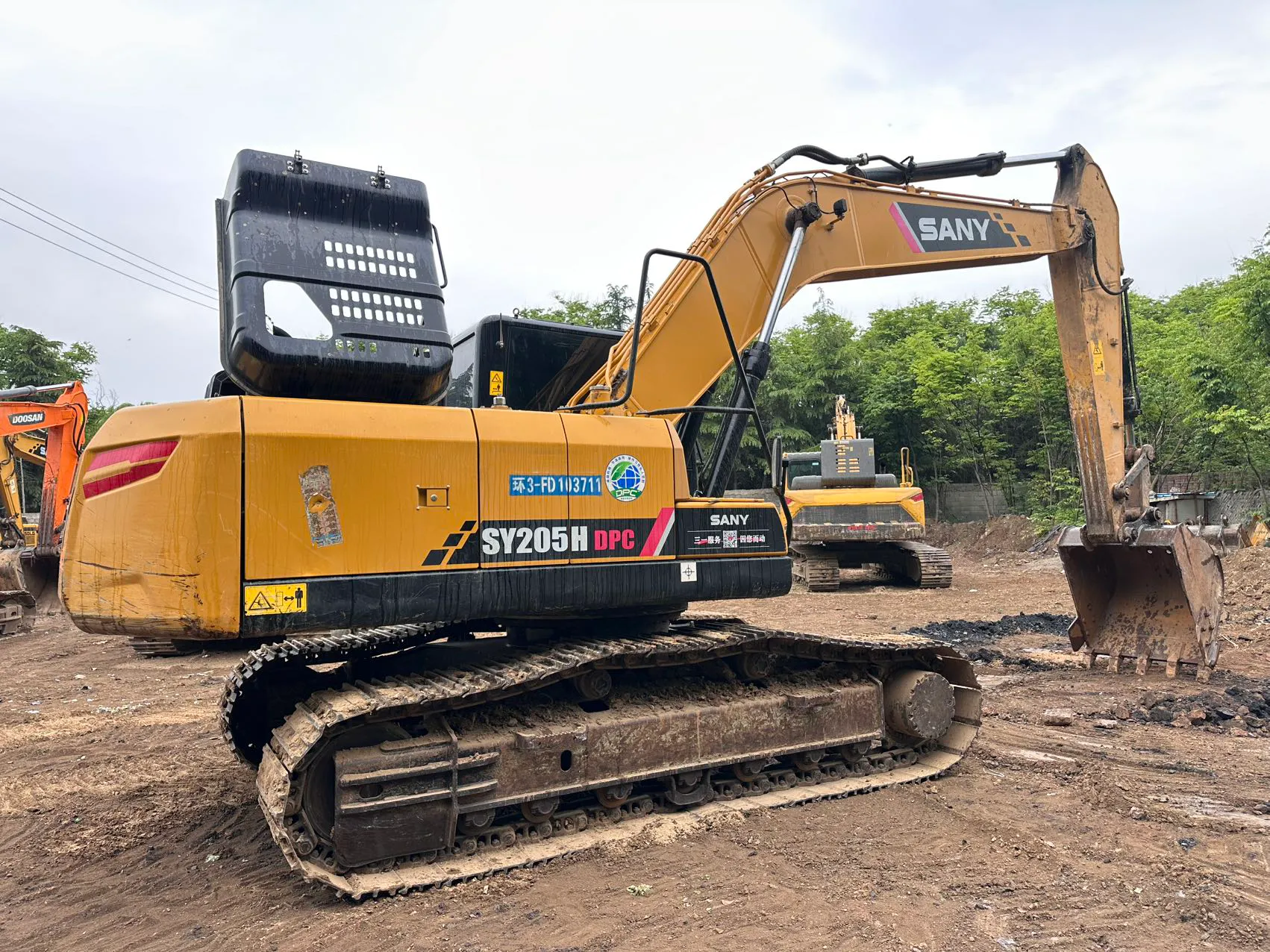 2023 used SANY 205H excavator - view 2