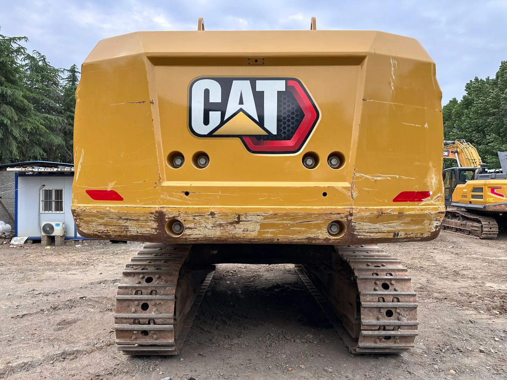 2023 used Caterpillar 374 excavator - view 5