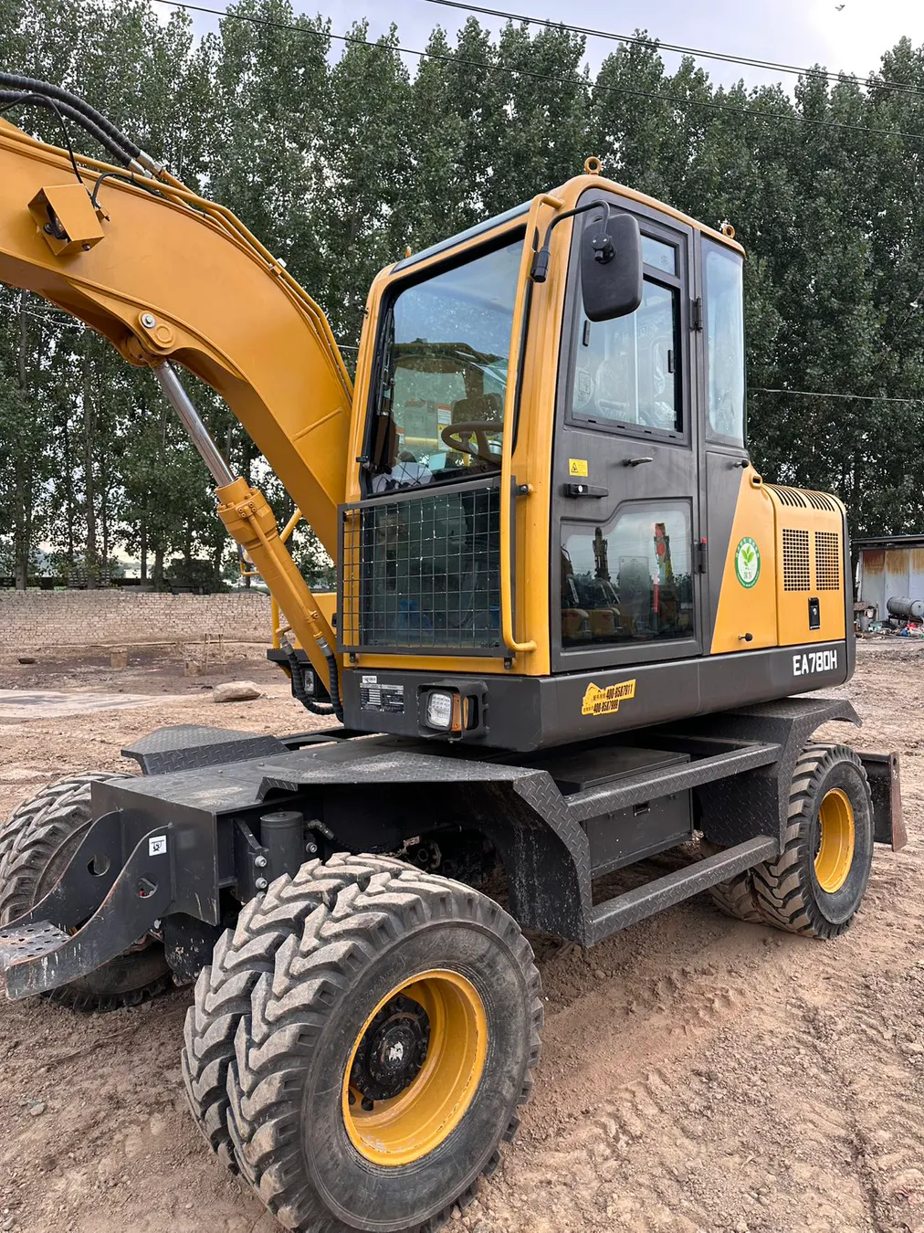 2024 used SDLG 80 Wheeled excavator - view 2