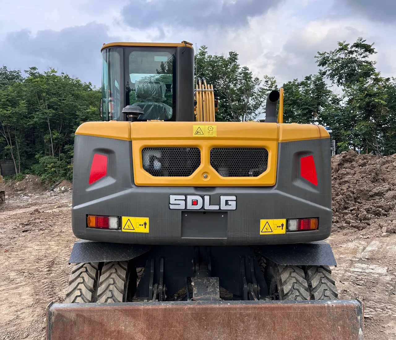 2024 used SDLG 80 Wheeled excavator - view 6