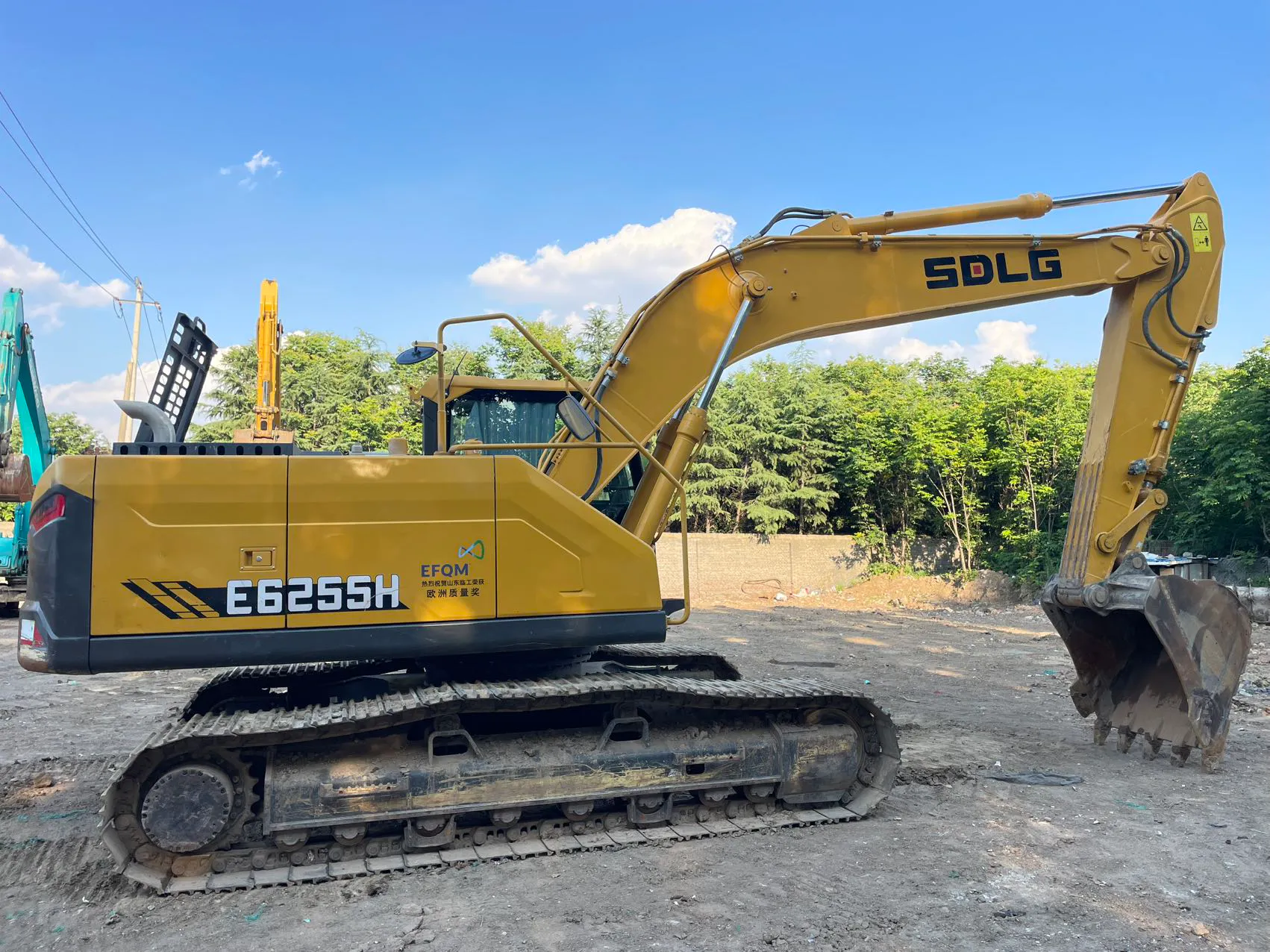 2024 used SDLG 215 excavator - view 1