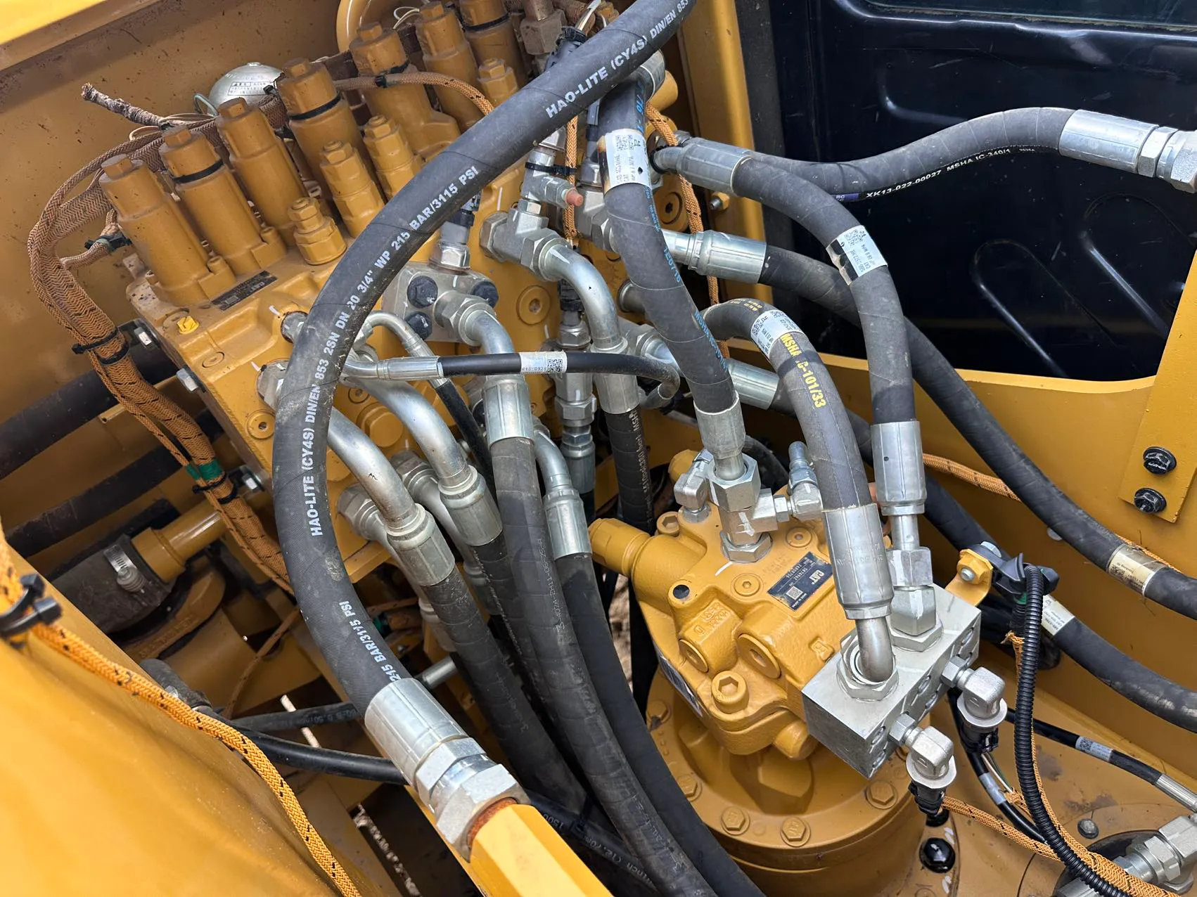 2025 used Caterpillar 313GC excavator - view 12
