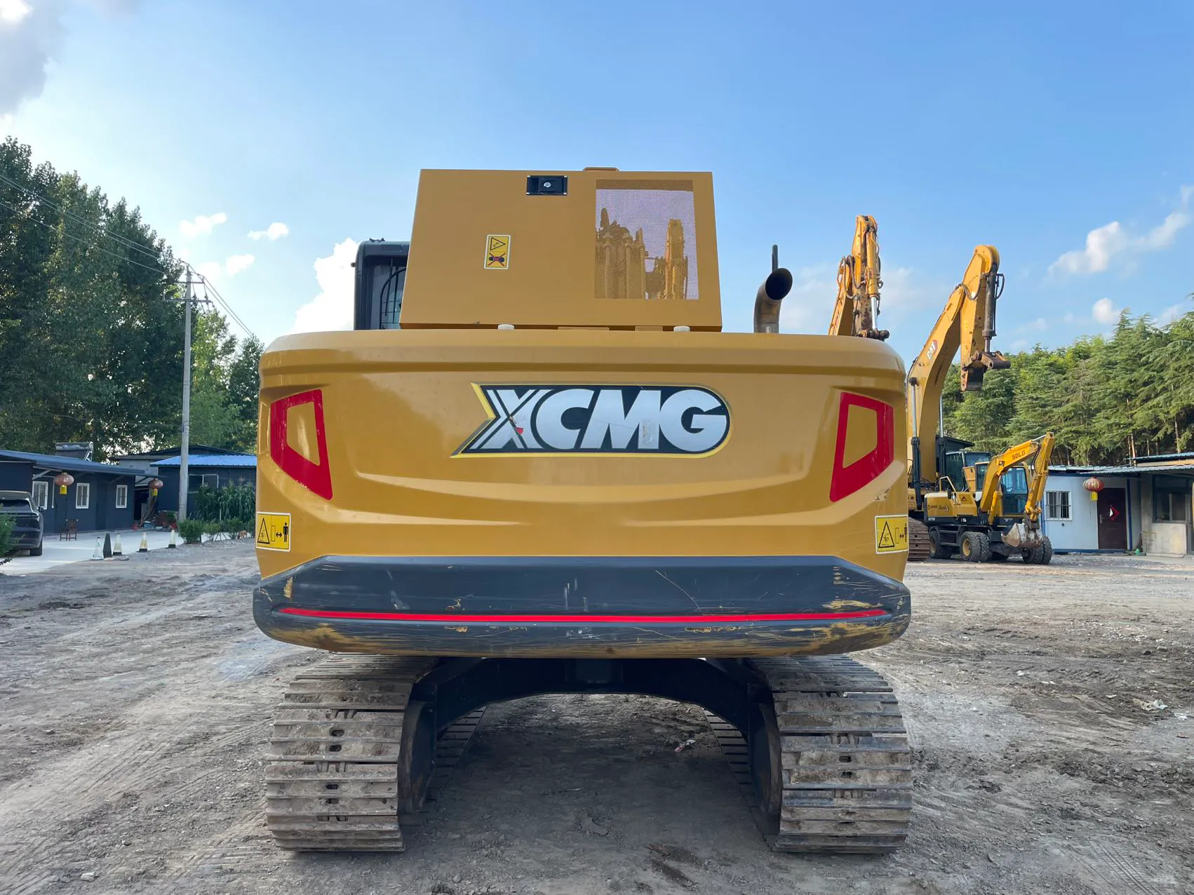 2025 used XCMG 135 excavator - view 5