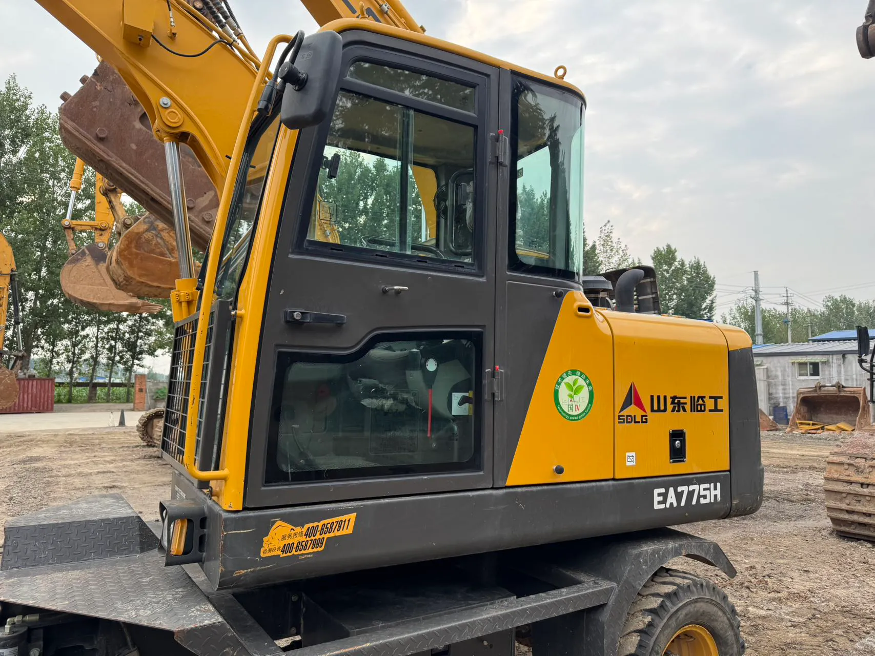 2025 used SDLG 75 Wheeled excavator - view 5