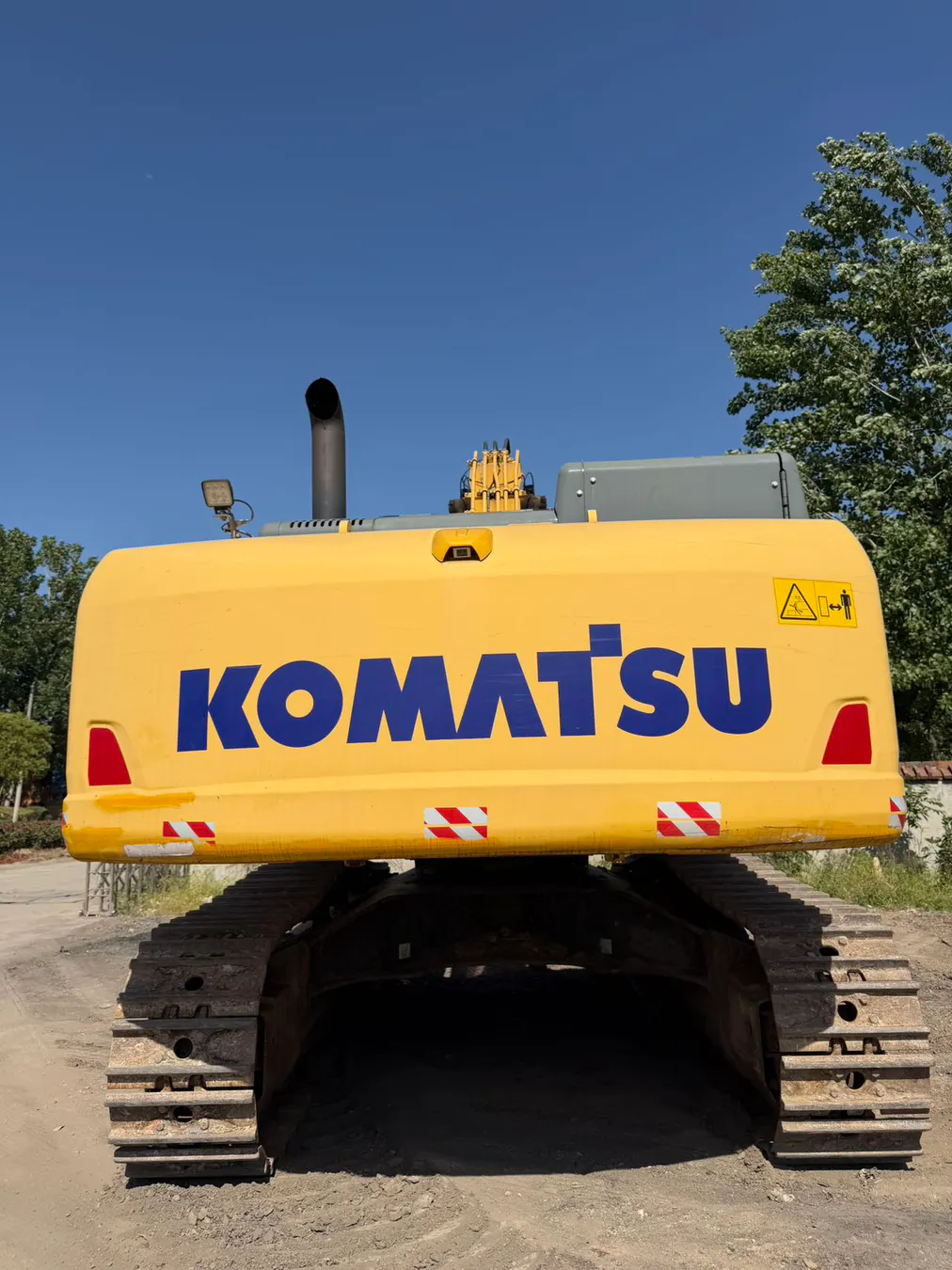 2021 used Komatsu 500LC-10M0 excavator - view 2