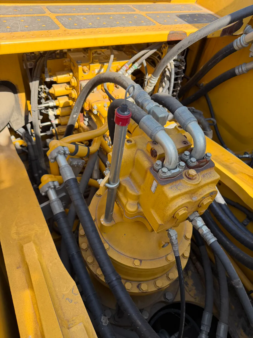 2021 used Komatsu 500LC-10M0 excavator - view 9